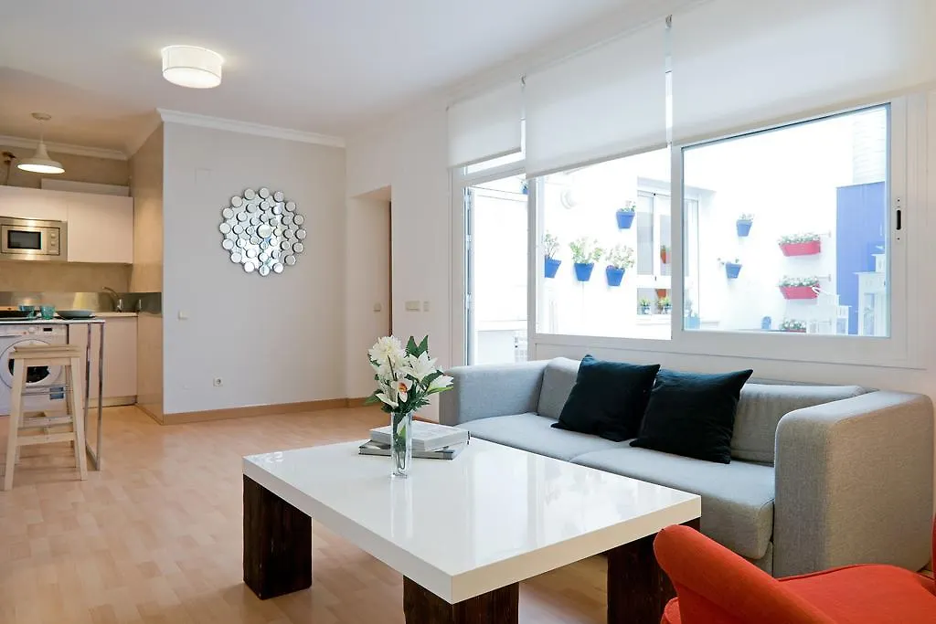 Urbanchic Carreteria Apartment location